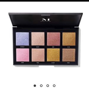 MORPHE 8s highlighter palette